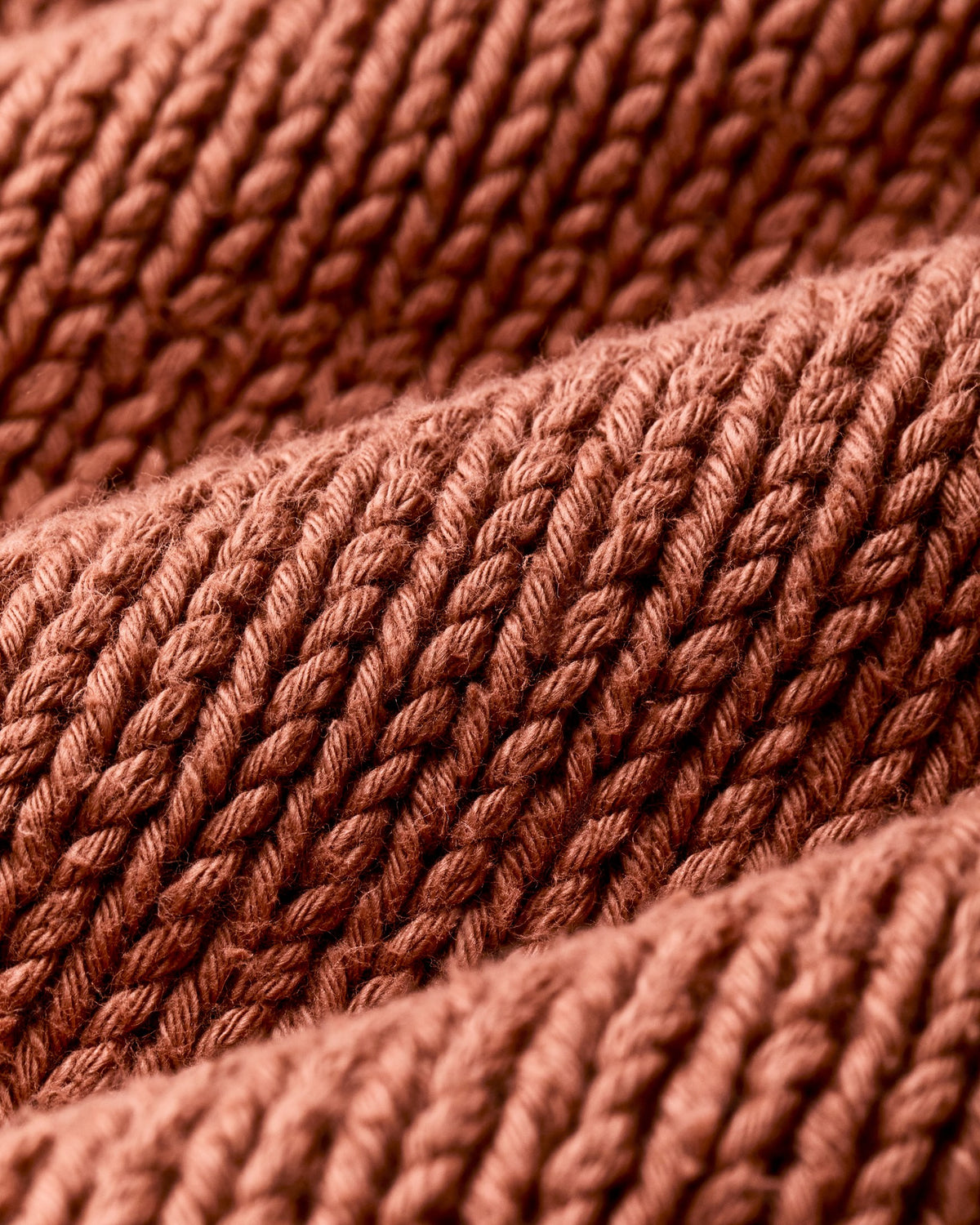 Filson Featured / Women's Cotton Crewneck Sweater - Copper Brown