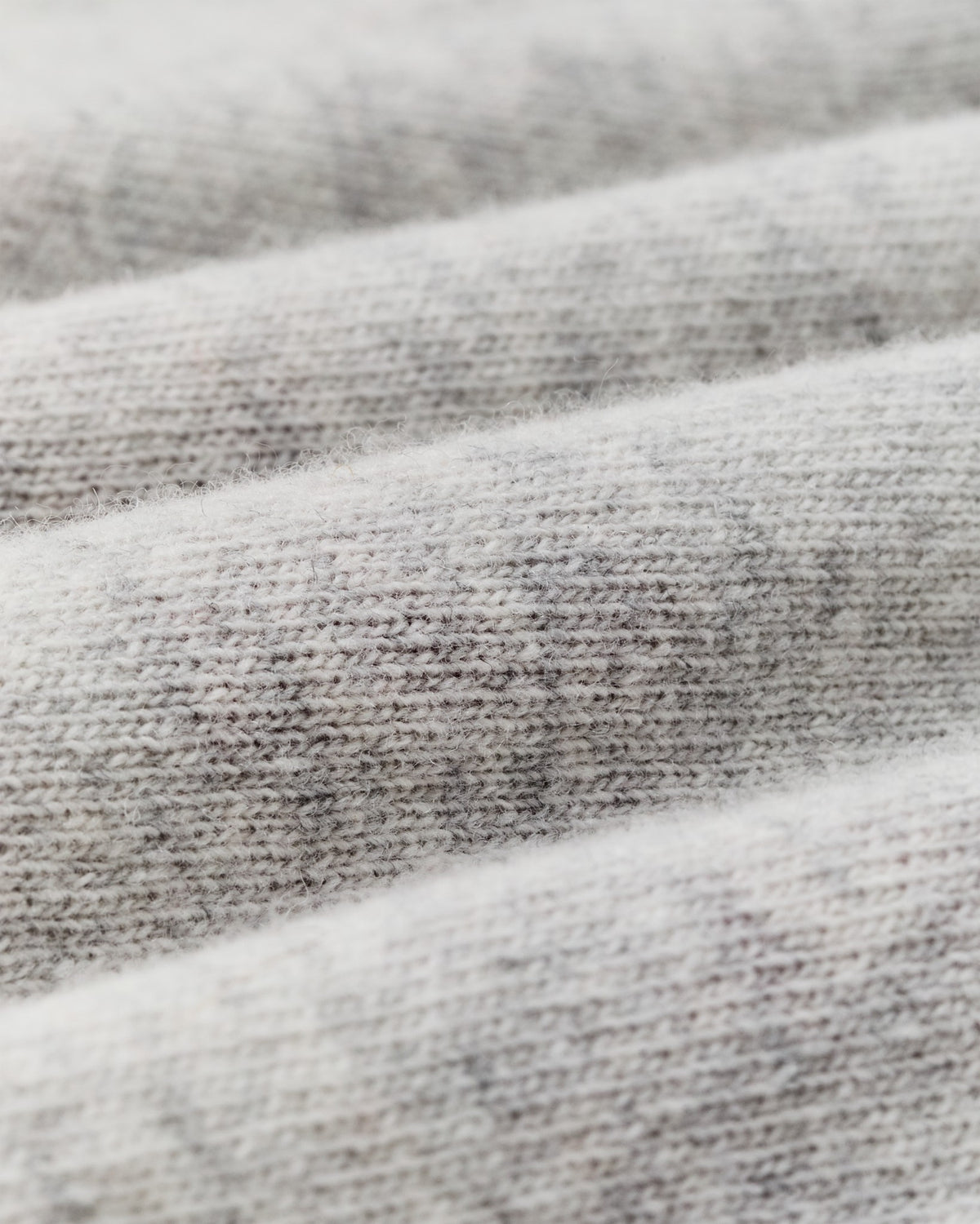 Filson Smart Buy / Women's Graphic Wool Sweater - Heather Gray