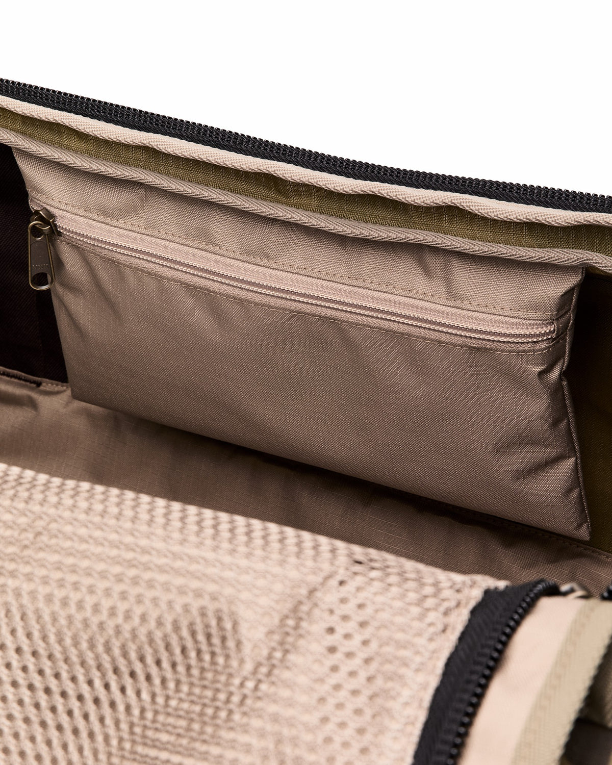 Filson Top Pick / All-Weather 50L Duffle - Tundra Shrub Camo