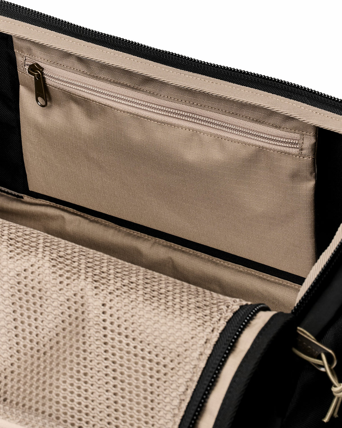 Filson Value / All-Weather 50L Duffle - Black / Covert