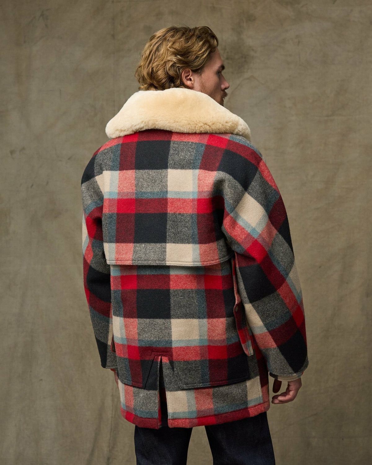 Filson Discount / Lined Mackinaw Wool Packer Coat - Red / Cream / Blue Plaid