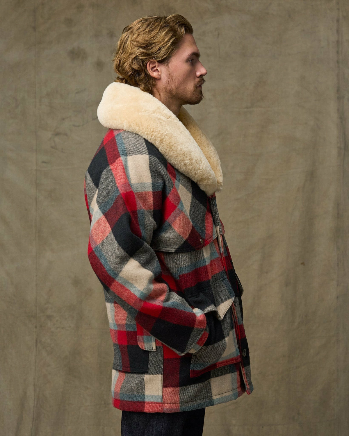 Filson Discount / Lined Mackinaw Wool Packer Coat - Red / Cream / Blue Plaid