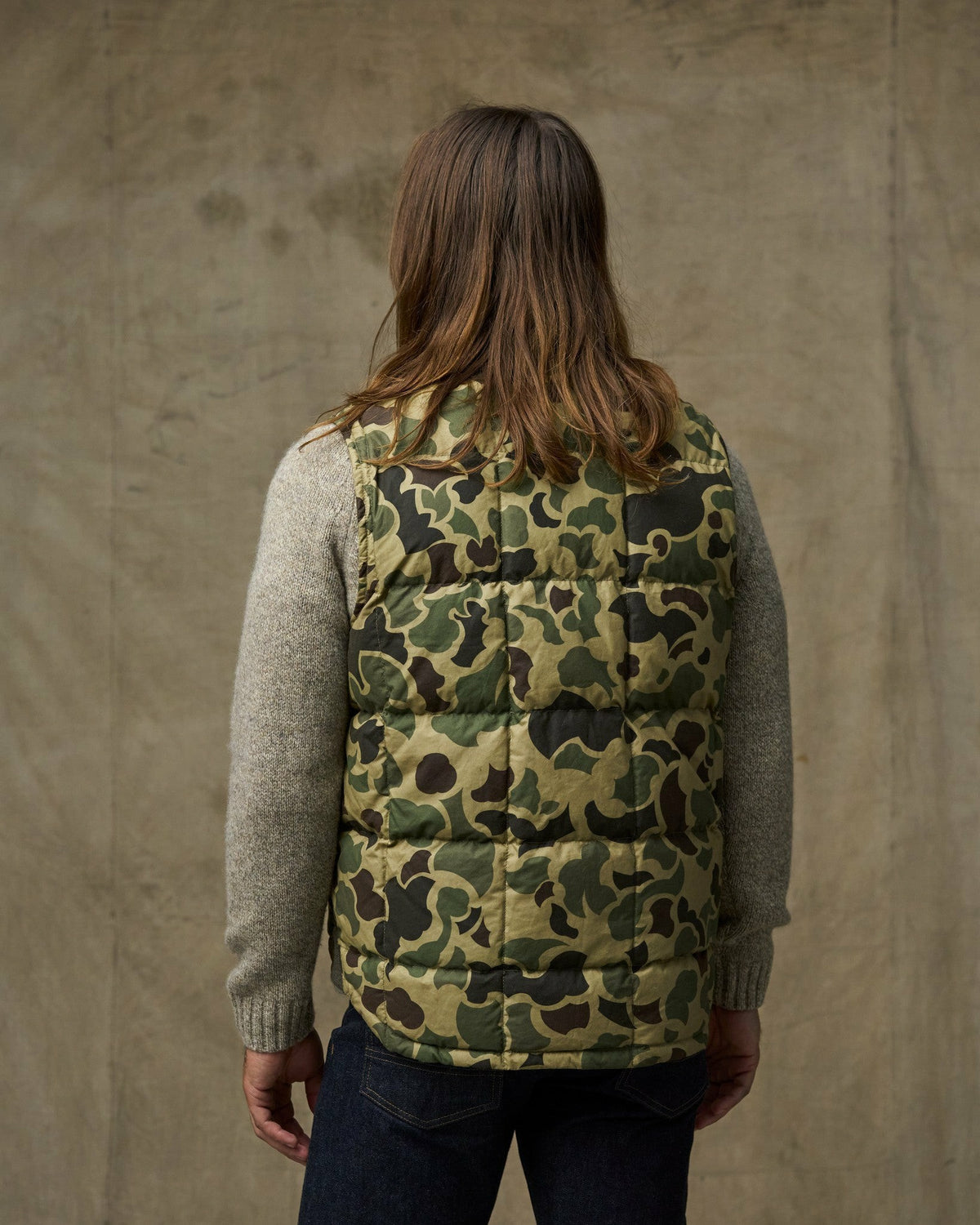 Filson Sale / Waxed Down Vest - Tundra Shrub Camo