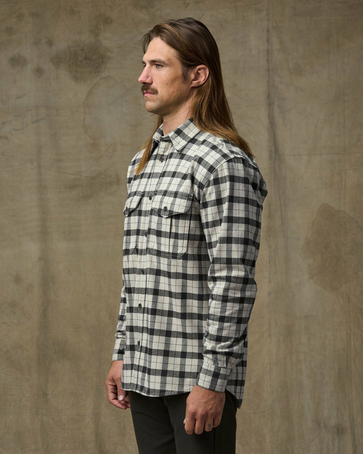 Filson Signature / Alaskan Guide Shirt - Cream / Peat / Multi Plaid