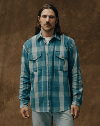 Filson Customer Favorite / Vintage Wash Alaskan Guide Shirt - Jasper / Dark Teal Plaid