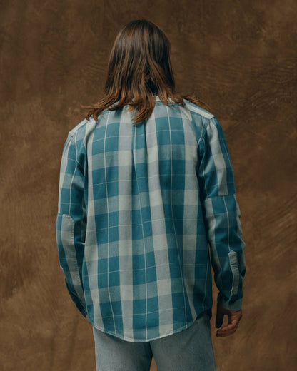 Filson Customer Favorite / Vintage Wash Alaskan Guide Shirt - Jasper / Dark Teal Plaid