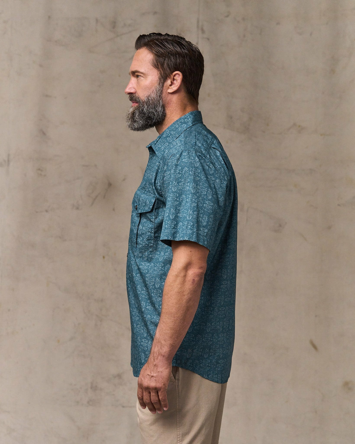 Filson Smart Buy / Filson's Washed Short Sleeve Feather Cloth Shirt - Blue / Print