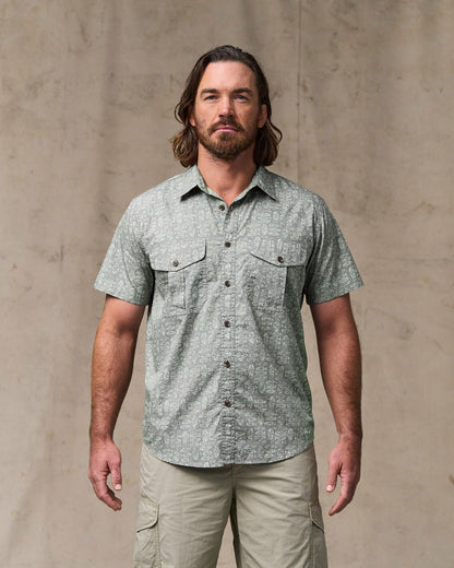 Filson Recommended / Filson's Washed Short Sleeve Feather Cloth Shirt - Khaki / Print