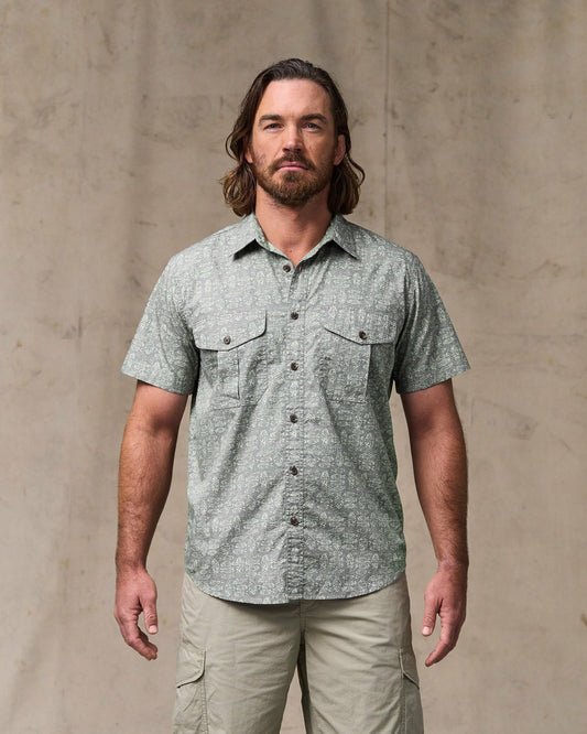 Filson Recommended / Filson's Washed Short Sleeve Feather Cloth Shirt - Khaki / Print