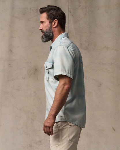 Filson Featured / Short Sleeve Lightweight Alaskan Guide Shirt - Indigo Plaid