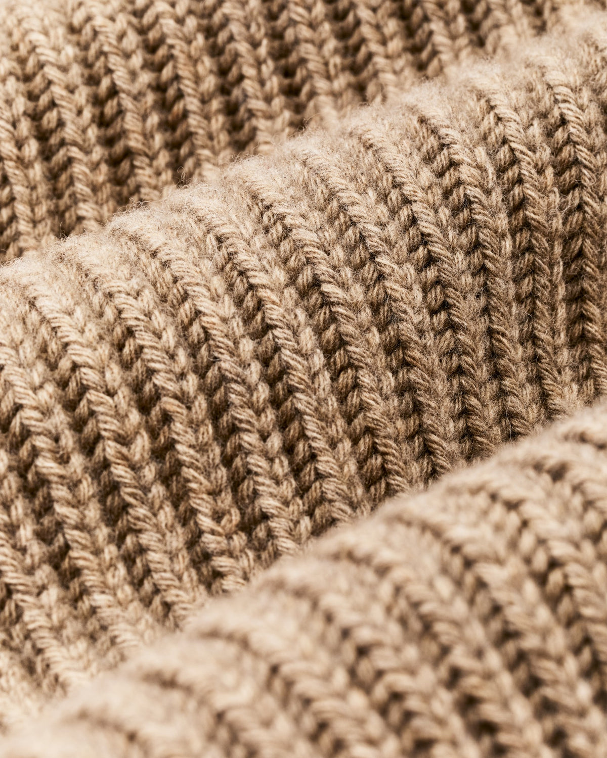 Filson Special Offer / Bristol Shawl Neck Sweater - Oatmeal Heather / Flame Stripe