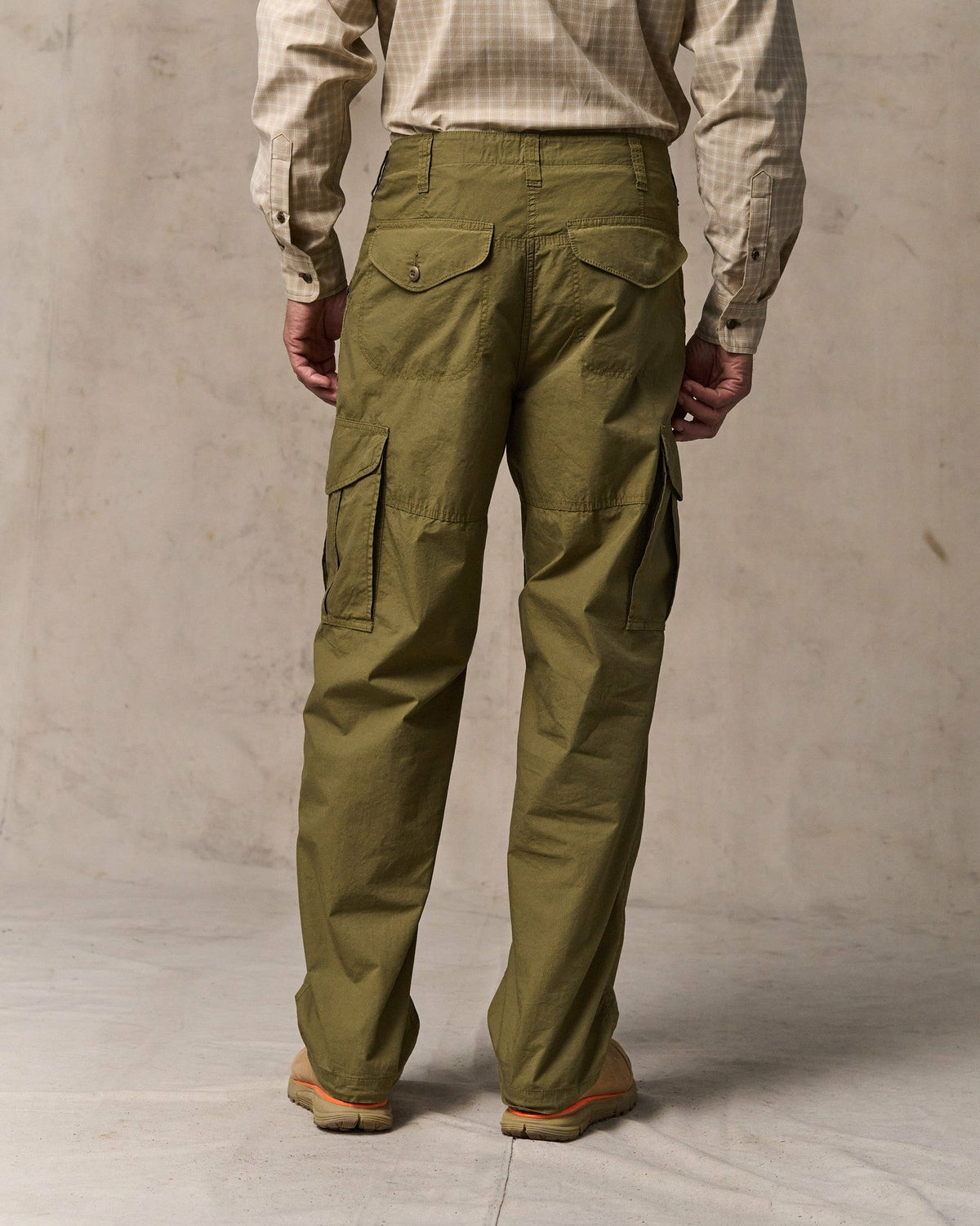 Filson Essential / Tropical Poplin Cargo Pants - Military Olive