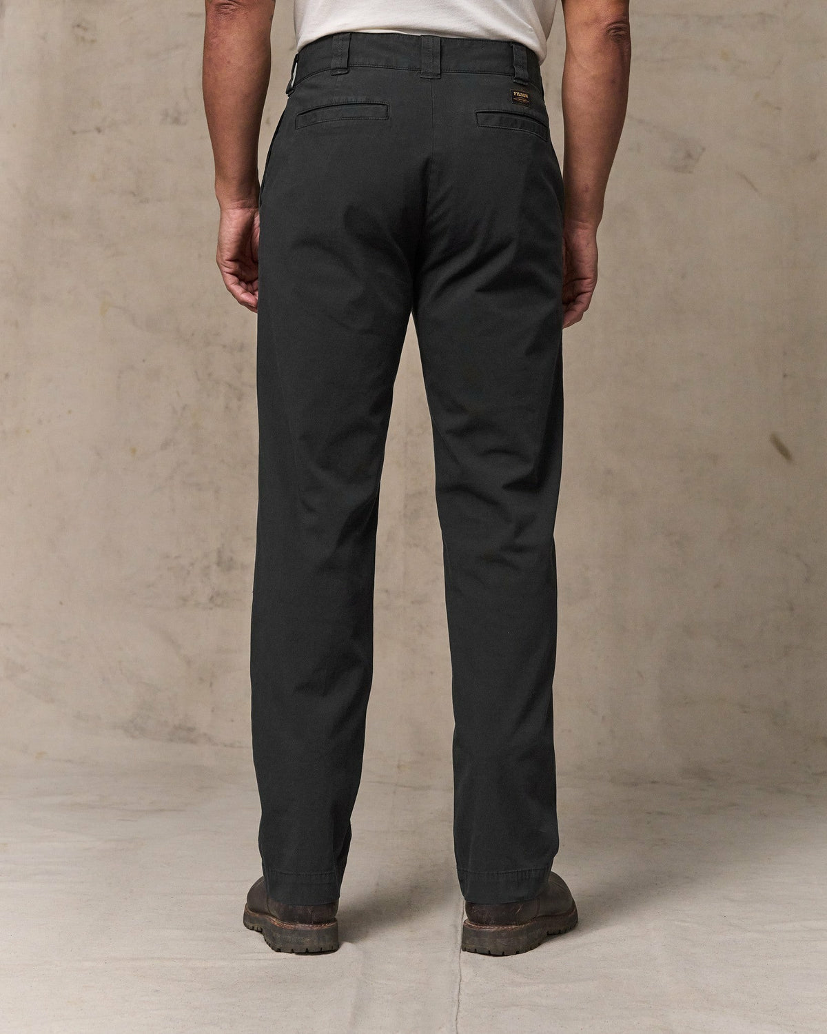 Filson Customer Favorite / Granite Mountain Flat Front Pants - Washed Faded Black