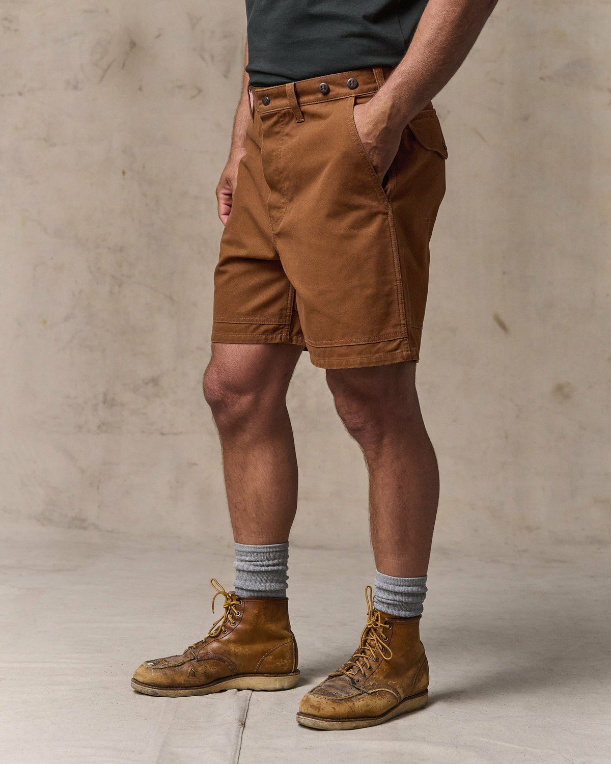 Filson Customer Favorite / Dry Tin Cloth Shorts - Whiskey