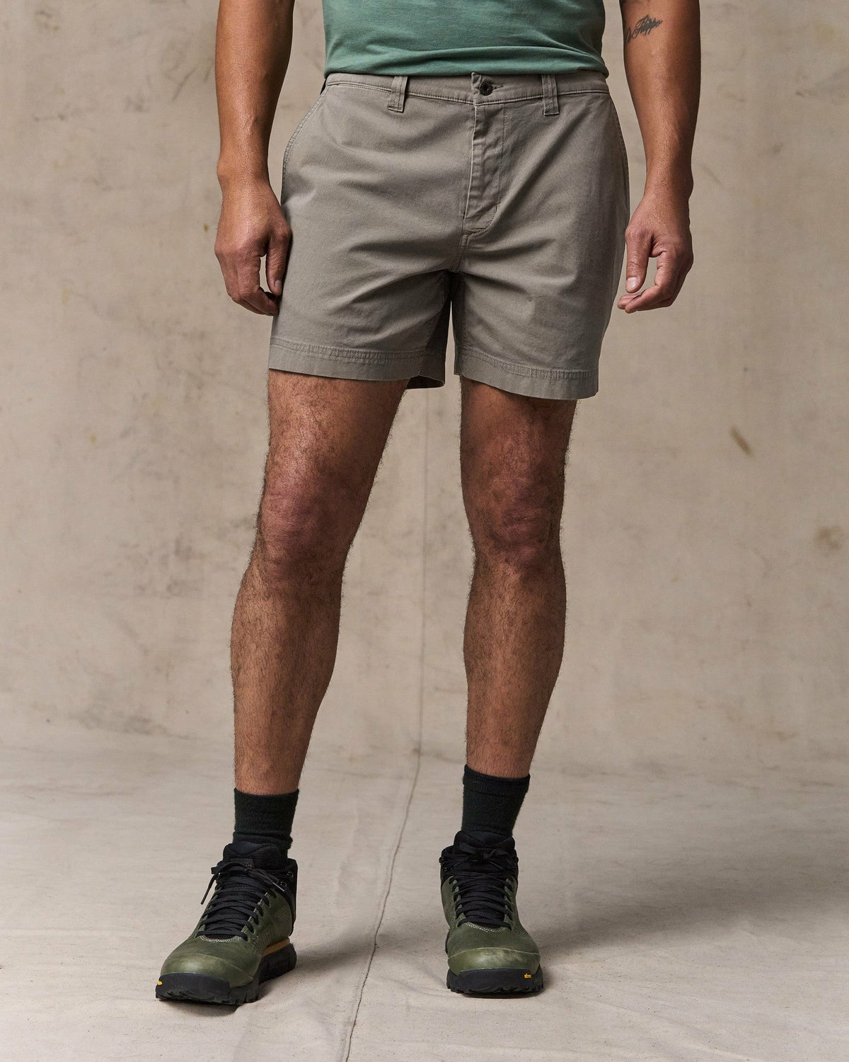 Filson Signature / Granite Mountain 6" Shorts - Hawk Brown