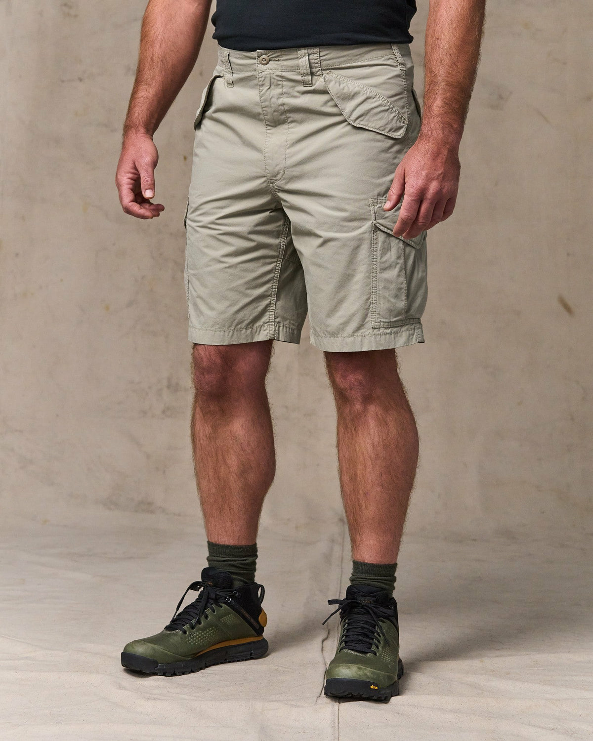 Filson Deals / Tropical Poplin Cargo Short - Dried Sage