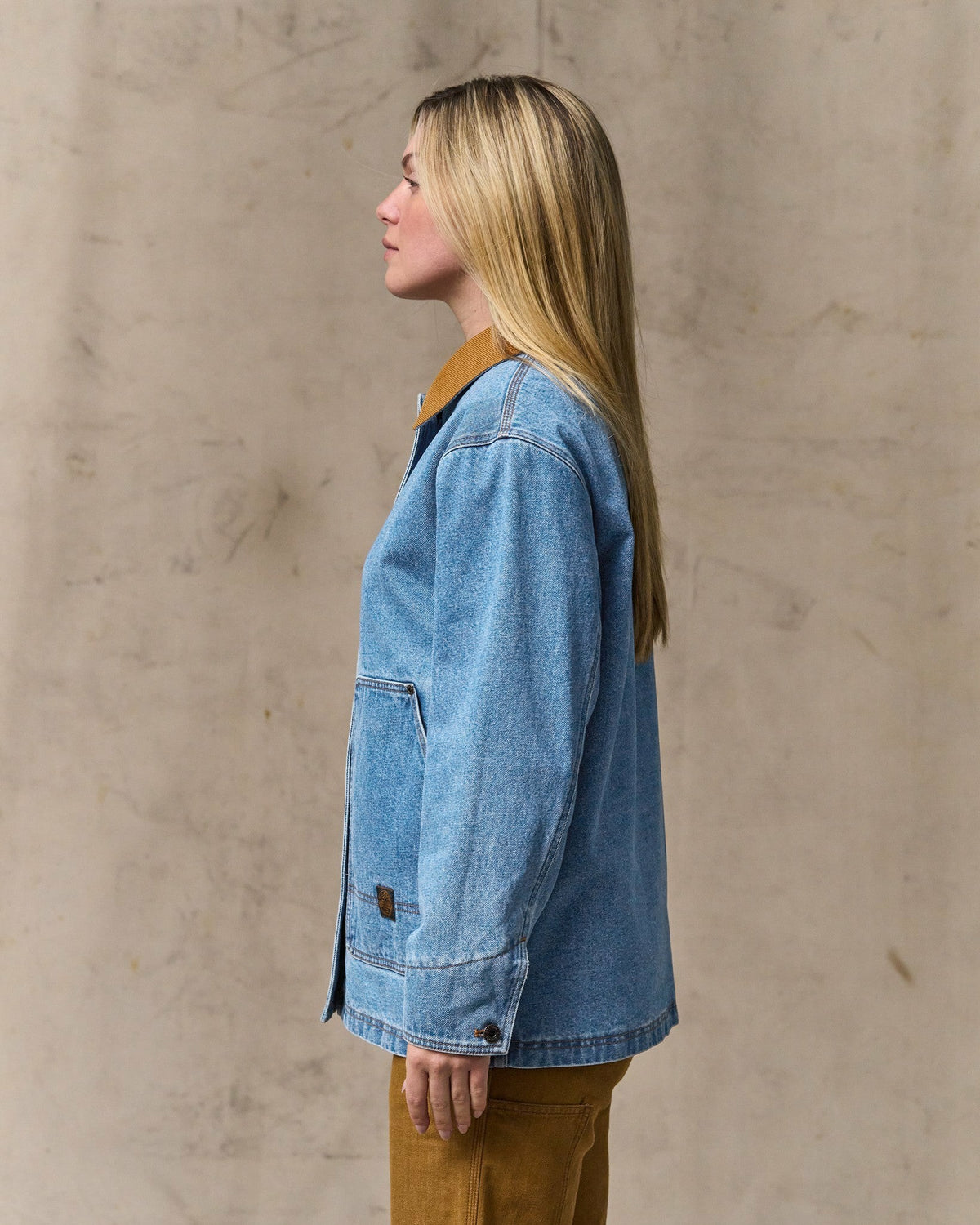 Filson Exclusive / Women's 11-oz. Denim Barn Coat - Light Indigo