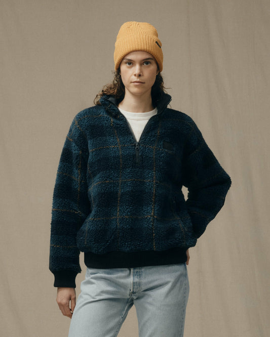 Filson Premium / Women's Pile Fleece Popover - Blue / Black Plaid