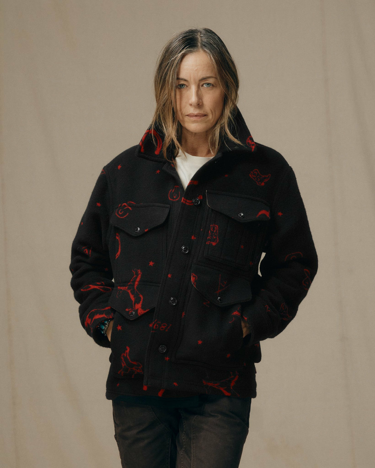 Filson Hot Sale / Women's Jacquard Wool Cruiser Jacket - Black / Red Western
