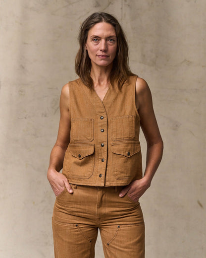 Filson Featured / Women's Archive Cruiser Vest - Harvest Tan
