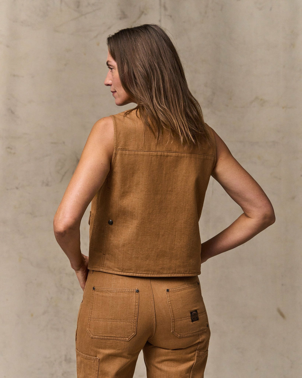 Filson Featured / Women's Archive Cruiser Vest - Harvest Tan