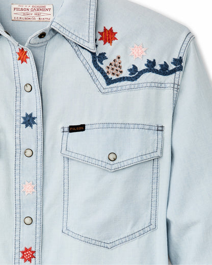 Filson Value / Women's Embroidered Western Shirt