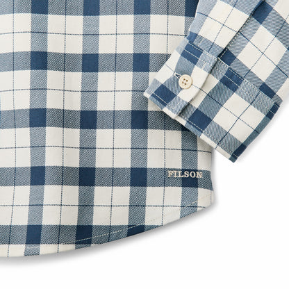 Filson Top Pick / Women's Light Weight Alaskan Guide Shirt