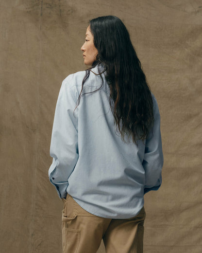 Filson Quality / Women's Embroidered Western Shirt - Light Indigo Chambray / Fields