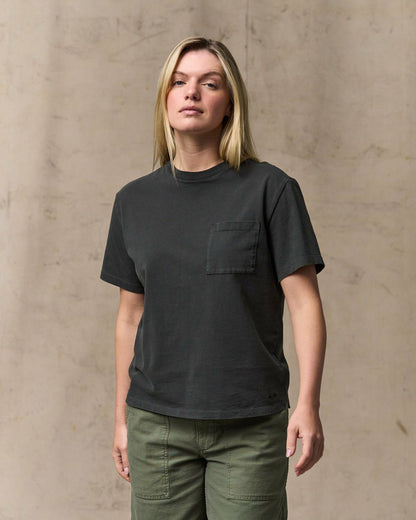 Filson Trusted / Women's Short Sleeve Pocket Tee - Faded Black