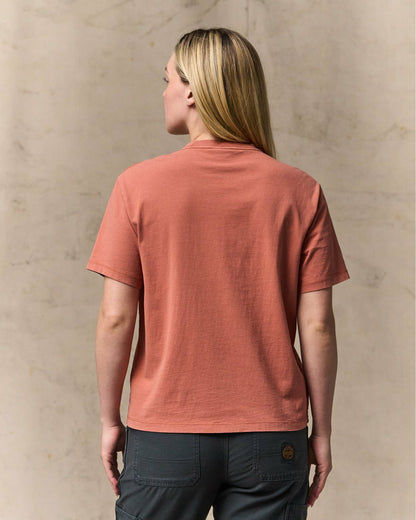 Filson New / Women's Short Sleeve Pocket Tee - Copper Brown