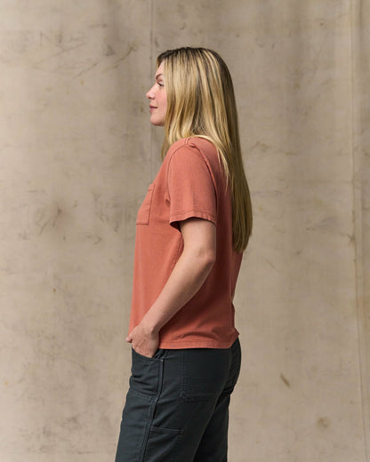 Filson New / Women's Short Sleeve Pocket Tee - Copper Brown