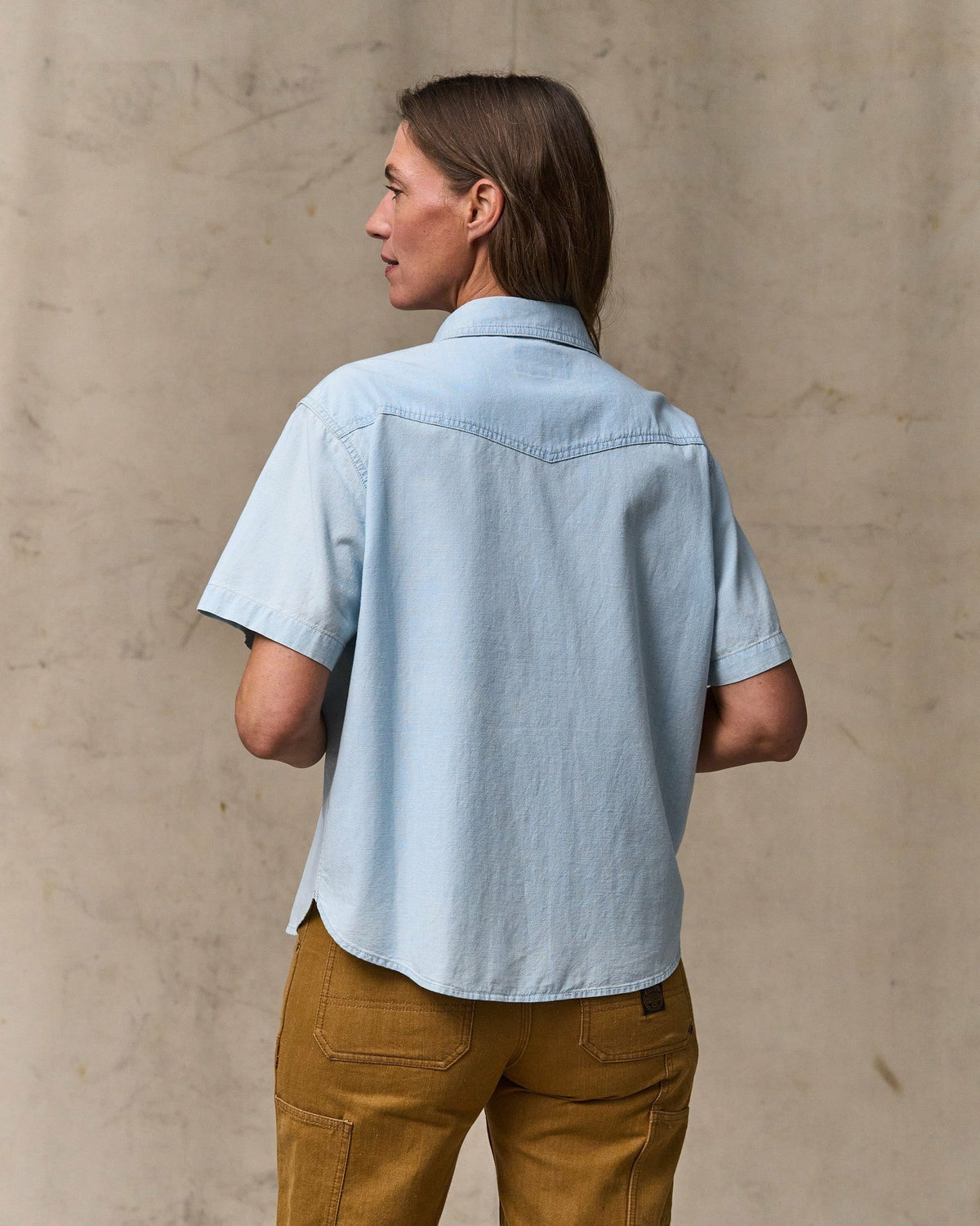 Filson Value / Women's Short Sleeve Chambray Western Shirt - Light Indigo