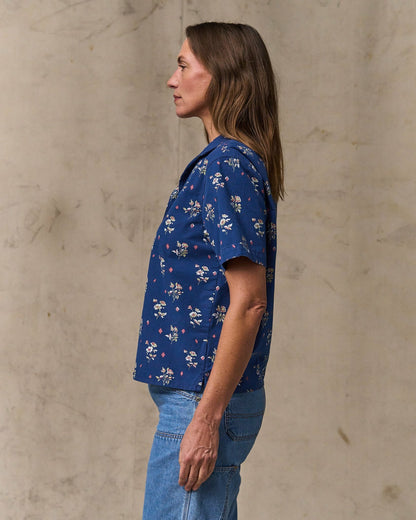 Filson Sale / Women's Camp Shirt - Indigo / Floral