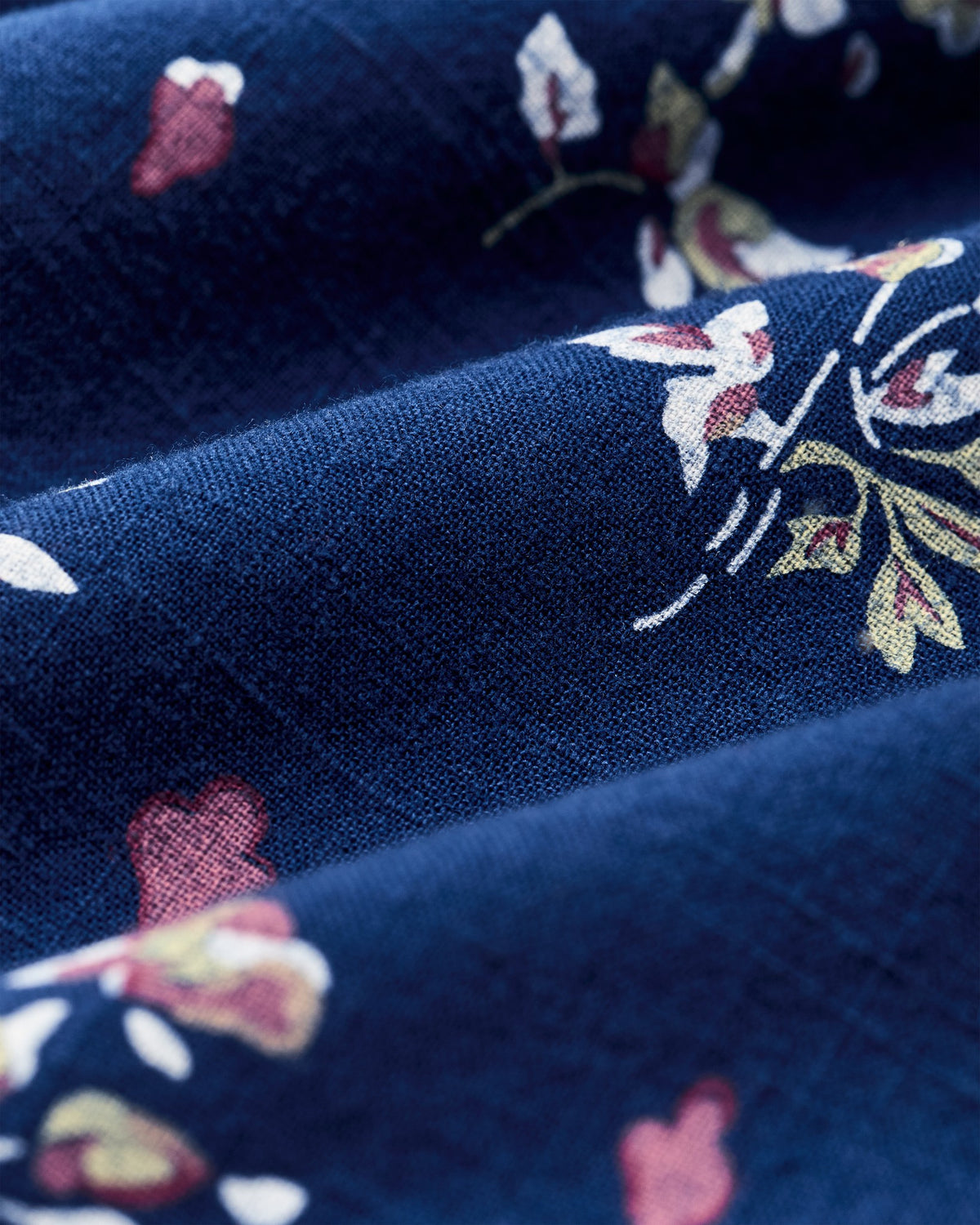 Filson Sale / Women's Camp Shirt - Indigo / Floral
