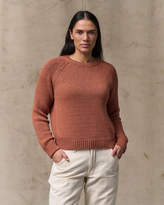 Filson Featured / Women's Cotton Crewneck Sweater - Copper Brown