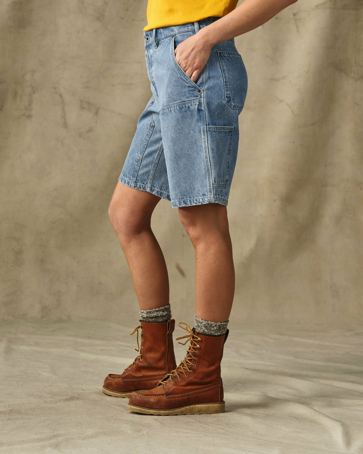 Filson Recommended / Women's 11-oz. Denim Work Shorts - Medium Indigo
