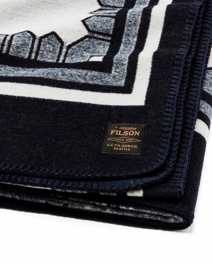 Filson Sale / Wool-blend Blanket - Navy / Mountain Sea