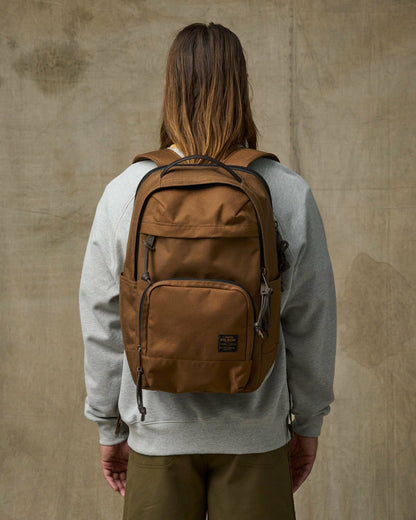 Filson Sale / Dryden Backpack - Whiskey