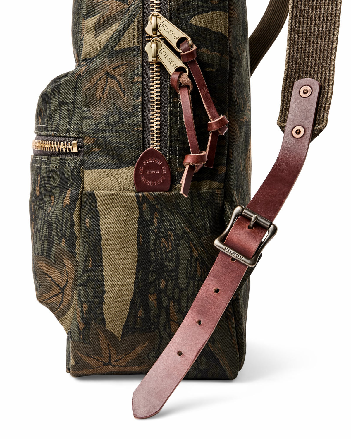 Filson Sale / Workshop Rugged Twill Backpack - Maple Bark Camo