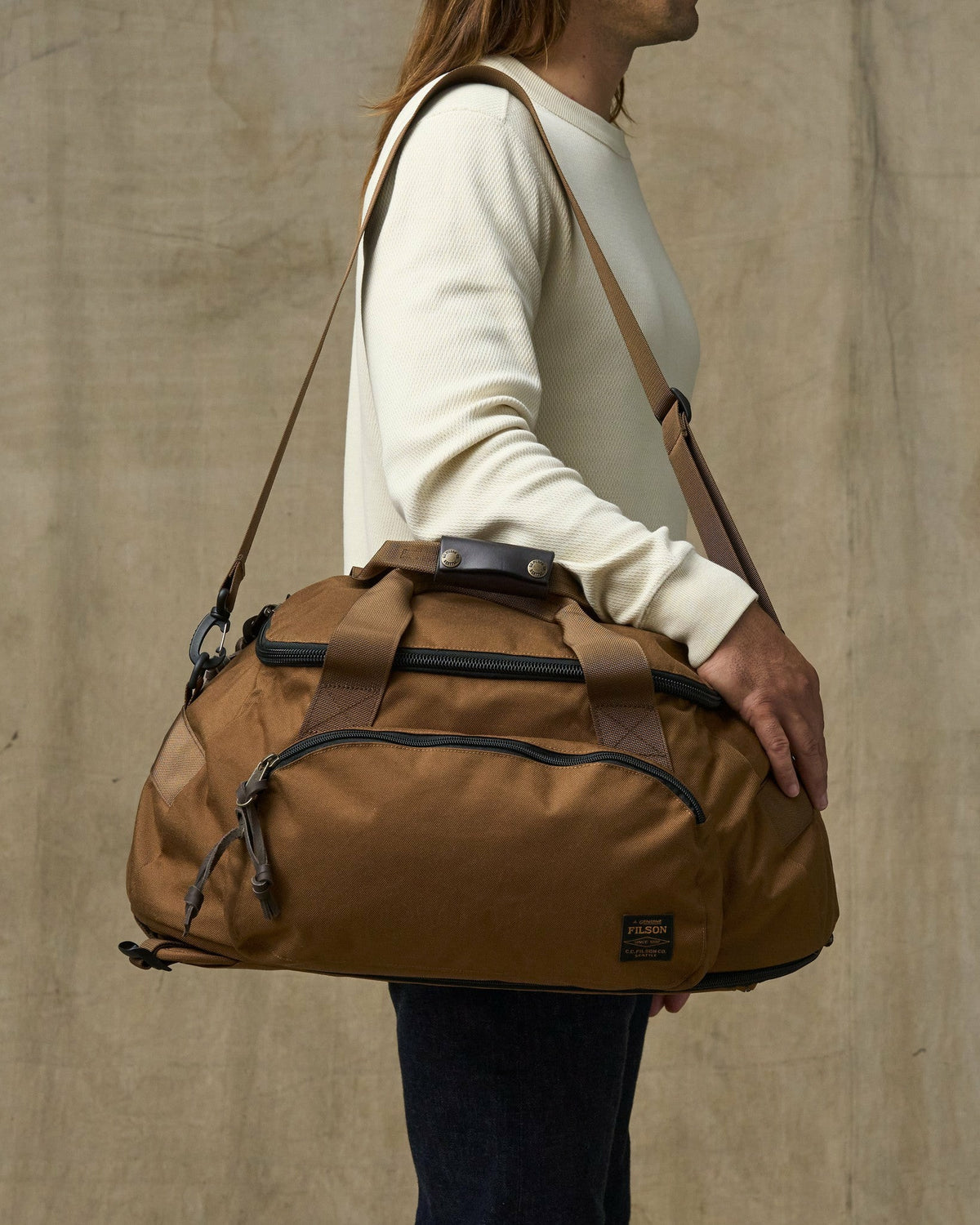 Filson Customer Favorite / Dryden Duffle Pack - Whiskey