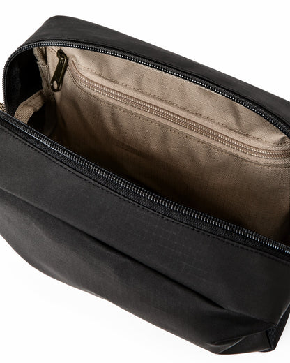 Filson Everyday / All-Weather Dopp Kit - Black / Covert