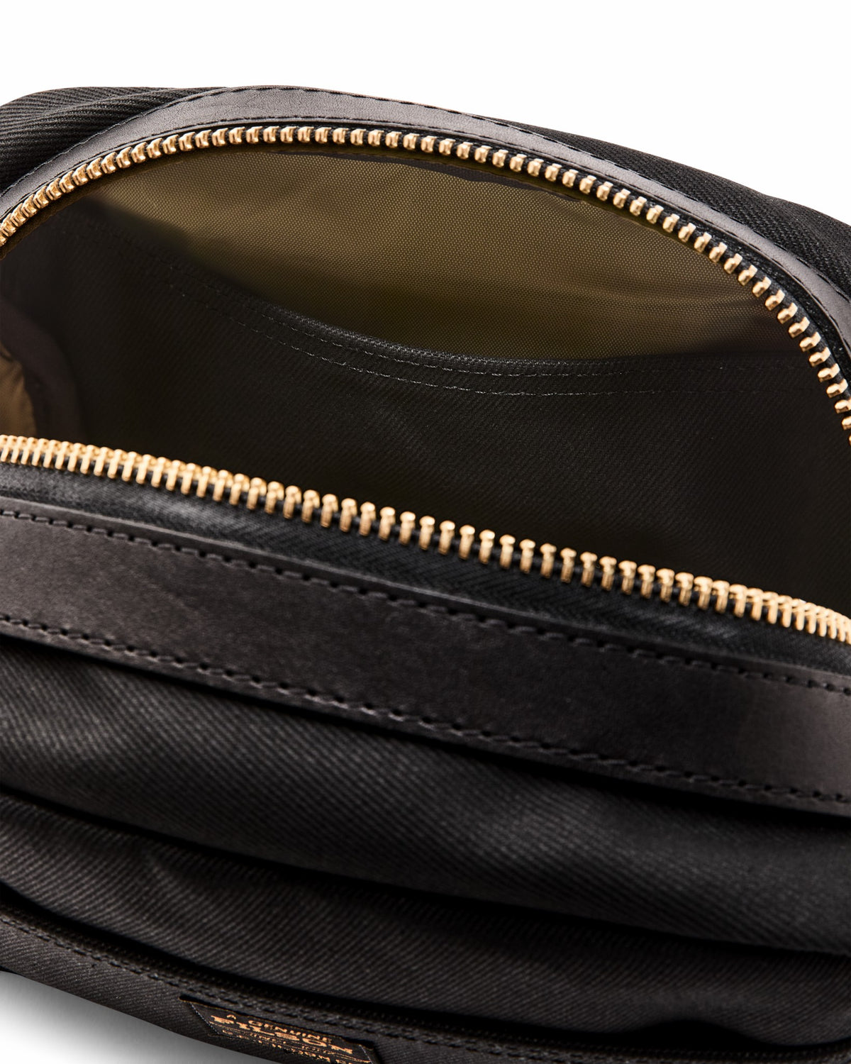 Filson Featured / Rugged Twill Dopp Kit - Black
