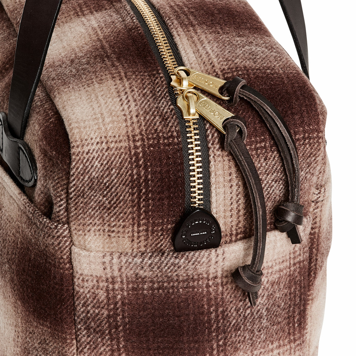 Filson Latest / Mackinaw Wool Zipper Tote Bag - Brown / Tan Ombre