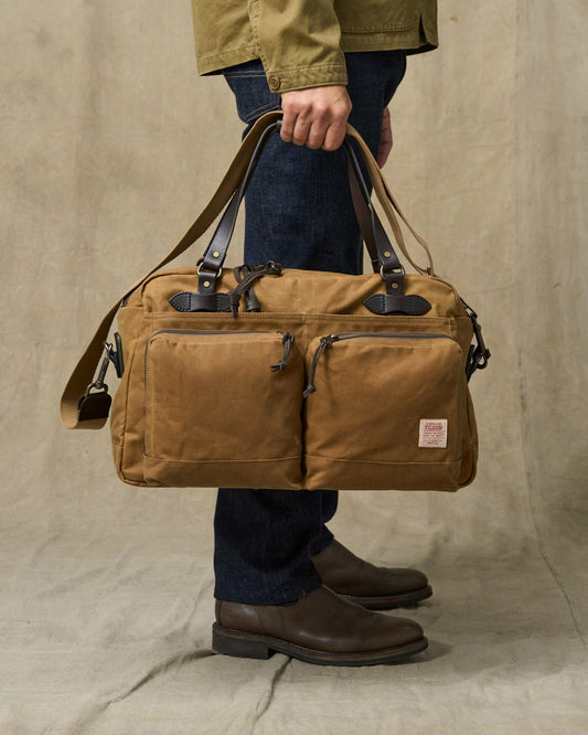 Filson Quality / 48 Hour Tin Cloth Duffle Bag - Dark Tan