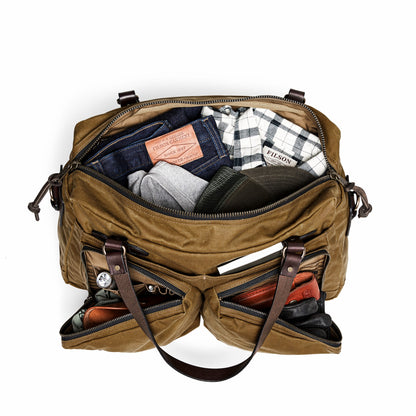 Filson Quality / 48 Hour Tin Cloth Duffle Bag - Dark Tan