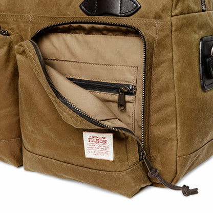 Filson Quality / 48 Hour Tin Cloth Duffle Bag - Dark Tan