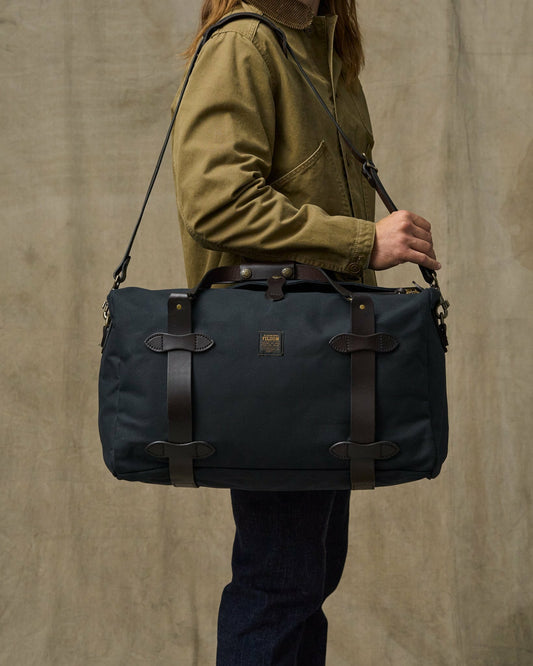 Filson New / Medium Rugged Twill Duffle Bag