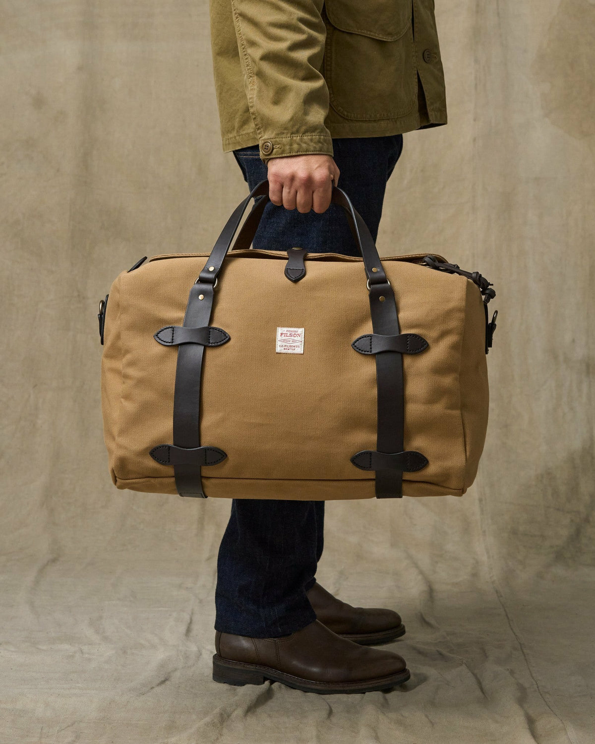 Filson New / Medium Rugged Twill Duffle Bag